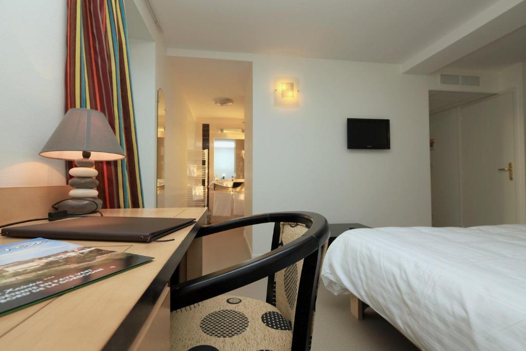 Logis Hotel Restaurant Auberge De La Xaintrie Saint-Privat (Correze) Quarto foto