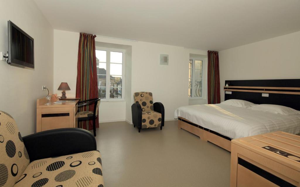 Logis Hotel Restaurant Auberge De La Xaintrie Saint-Privat (Correze) Quarto foto